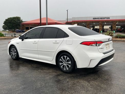Used 2021 Toyota Corolla LE FWD image 7
