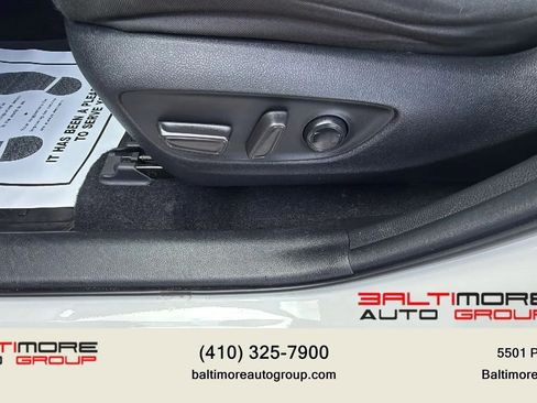 Used 2022 Toyota RAV4 XLE w/ Convenience Package FWD image 38