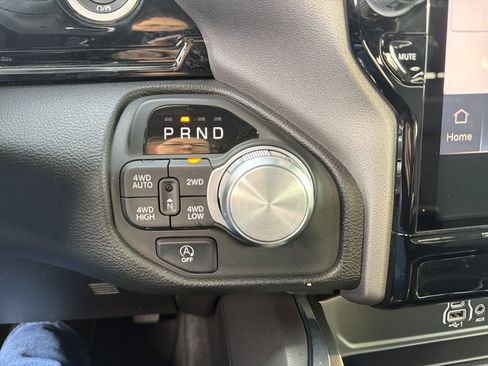 Used 2025 RAM 1500 Laramie w/ Night Edition image 8