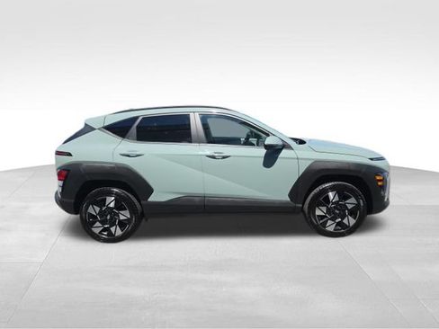 Used 2024 Hyundai Kona SEL AWD/4WD image 9