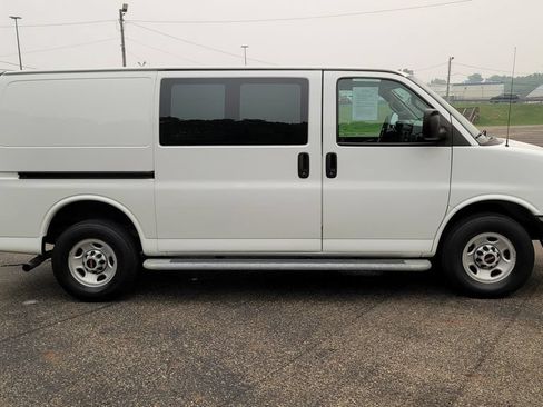 Used 2019 GMC Savana 2500 w/ Driver Convenience Package RWD image 14