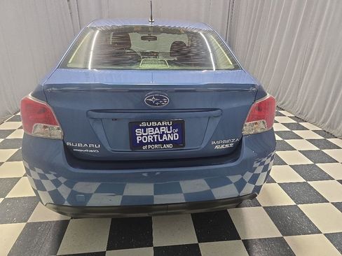 Used 2015 Subaru Impreza 2.0i Premium AWD/4WD image 10
