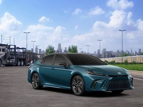 New 2026 Toyota Camry XSE AWD/4WD image 13