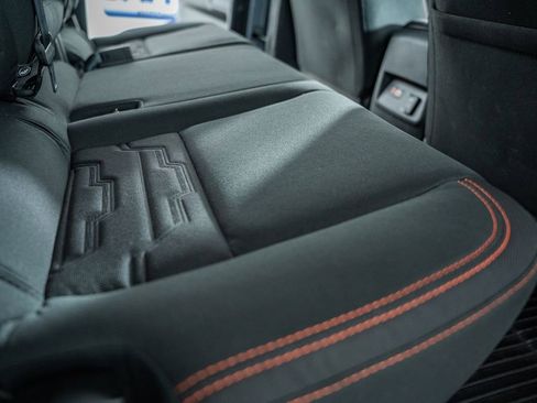 Used 2024 Nissan Frontier PRO-4X w/ Pro Convenience Package image 34