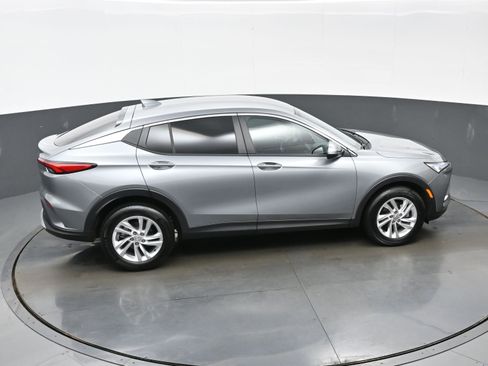 Used 2025 Buick Envista Preferred w/ Convenience II Package FWD image 37