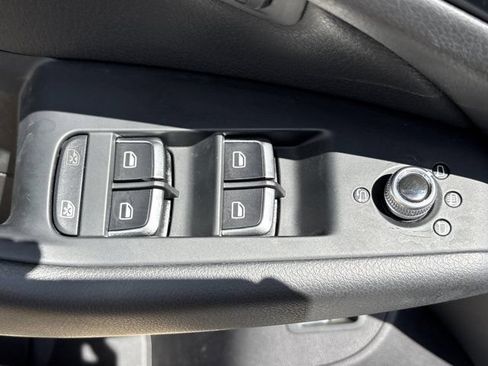 Used 2014 Audi Q5 2.0T Premium Plus AWD/4WD image 25