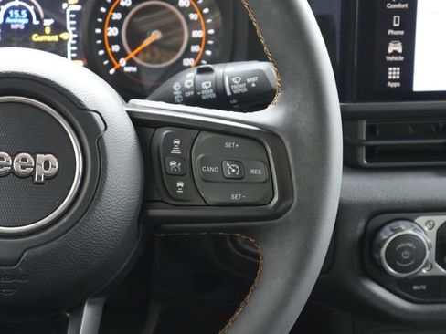 Used 2024 Jeep Wrangler Sport S image 17