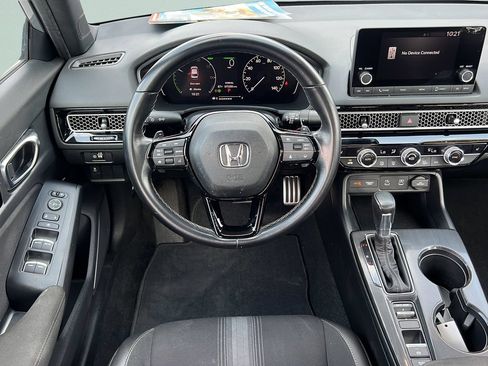 Used 2025 Honda Civic Sport Touring image 11