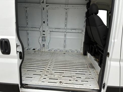 Used 2023 RAM ProMaster 3500 FWD image 25