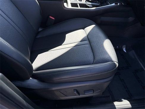 Used 2023 Kia Sorento X-Line EX image 10