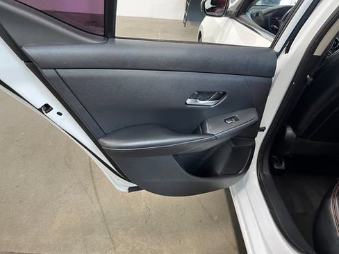 Used 2020 Nissan Sentra SV w/ Trunk Package FWD image 19
