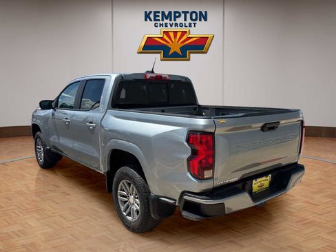 Used 2024 Chevrolet Colorado LT w/ LT Convenience Package II RWD image 4