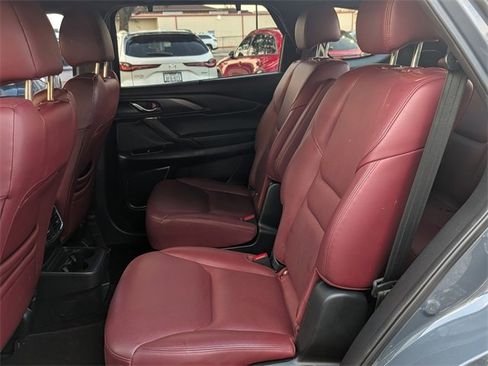 Certified 2022 MAZDA CX-9 Carbon Edition image 11