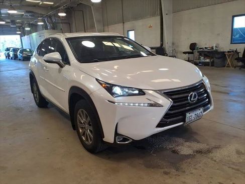 Used 2016 Lexus NX 200t FWD image 4