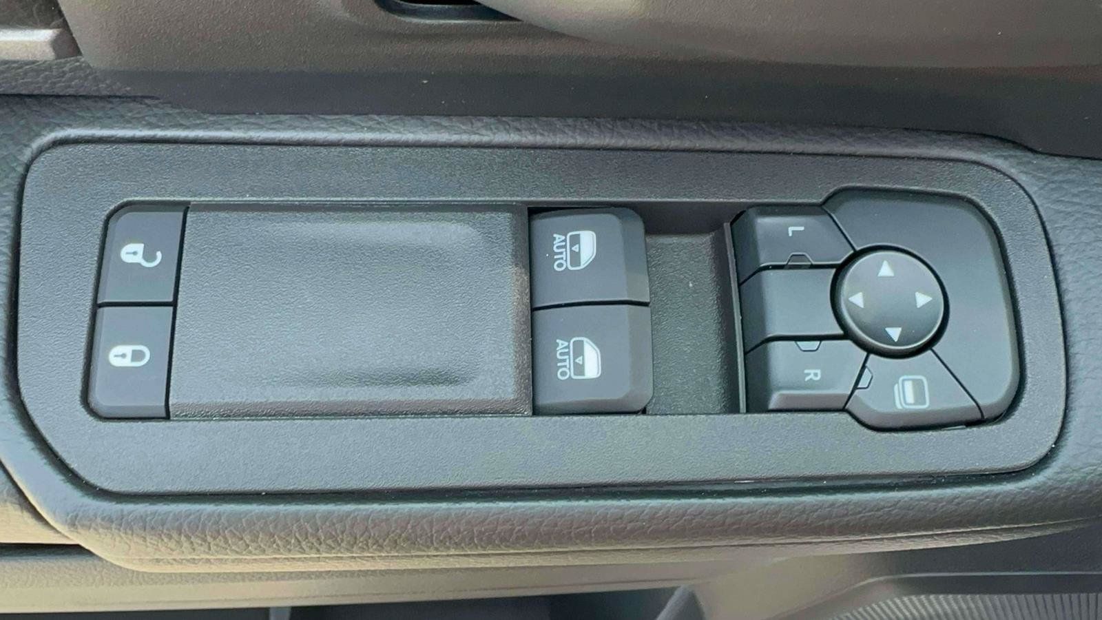 Used 2026 RAM 2500 Tradesman AWD/4WD image 10