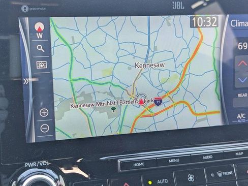 Used 2022 Toyota Highlander Limited image 27