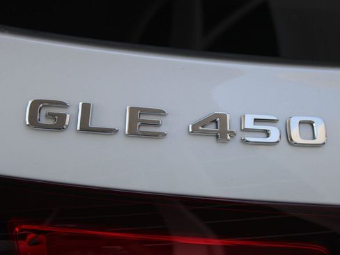 New 2026 Mercedes-Benz GLE 450 4MATIC image 20