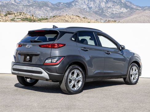 Used 2023 Hyundai Kona SEL FWD image 9
