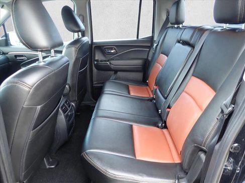 Used 2021 Honda Ridgeline Sport image 8