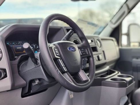 New 2026 Ford E-450 and Econoline 450 Super Duty w/ Power Equipment Group image 12