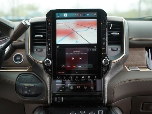 New 2026 RAM 2500 Limited AWD/4WD image 29