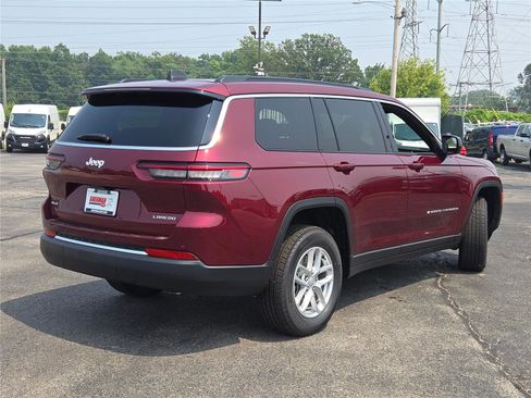 New 2025 Jeep Grand Cherokee L Laredo w/ Luxury Tech Group I image 13