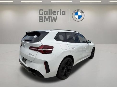 Certified 2026 BMW X3 xDrive30i w/ M Sport Package AWD/4WD image 7