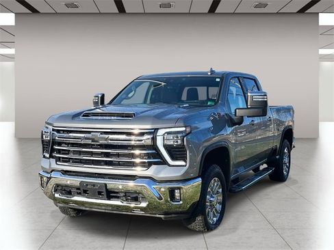 Used 2025 Chevrolet Silverado 2500 LTZ w/ LTZ Convenience Package image 7