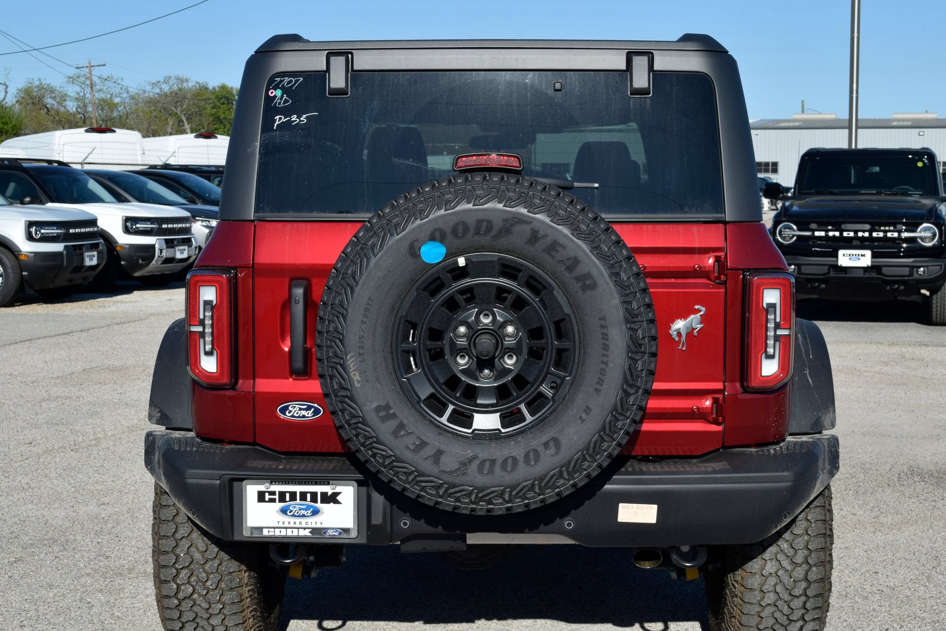 New 2026 Ford Bronco Badlands AWD/4WD image 5
