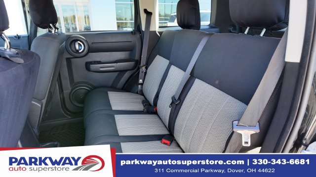 Used 2010 Dodge Nitro SE RWD image 14
