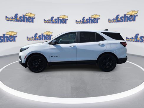 Certified 2024 Chevrolet Equinox LS w/ LS Convenience Package FWD image 5