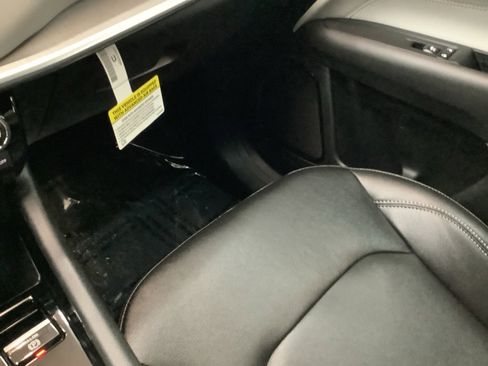 New 2026 Jeep Compass Limited image 23