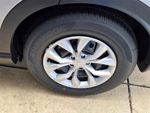 Certified 2026 Honda CR-V LX image 31