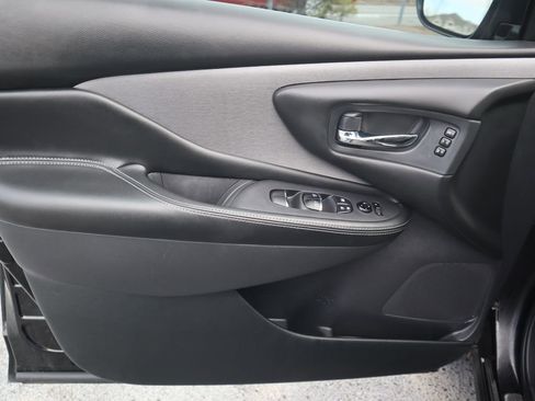 Used 2021 Nissan Murano SL w/ SL Moonroof Package image 19