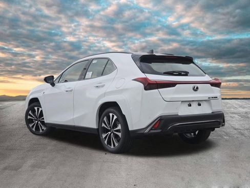 New 2026 Lexus UX 300h AWD image 5