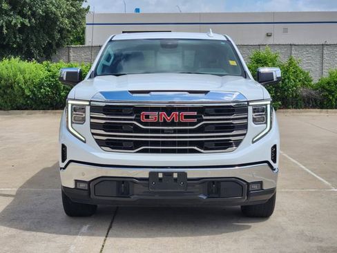 Used 2024 GMC Sierra 1500 SLT w/ SLT Premium Plus Package RWD image 2