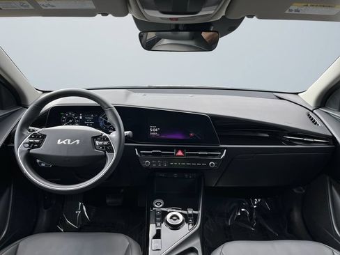 Certified 2023 Kia Niro Wind FWD image 10