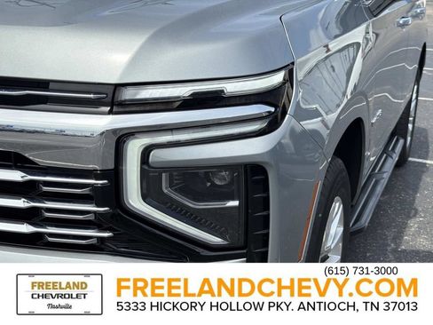 Used 2025 Chevrolet Tahoe Premier AWD/4WD image 10