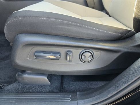 Used 2024 Honda CR-V EX image 18