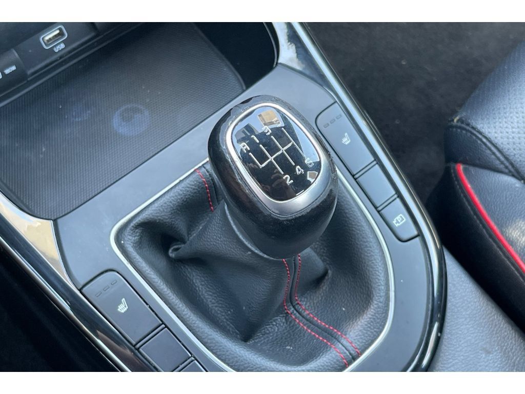Used 2022 Kia Forte GT FWD image 32