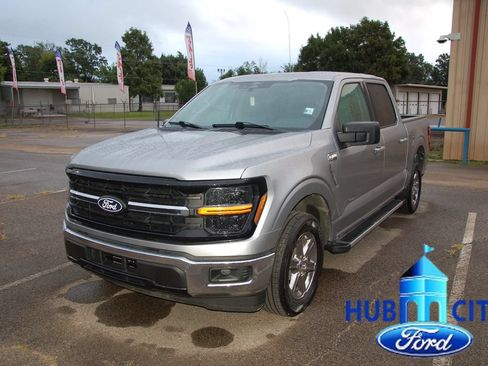Used 2025 Ford F150 XLT w/ Equipment Group 301A Standard RWD image 1