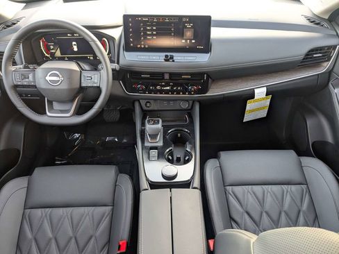 New 2026 Nissan Rogue Platinum w/ Platinum Premium Package AWD/4WD image 17