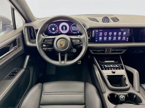 Certified 2024 Porsche Cayenne Turbo w/ Premium Package Plus (PP1) image 28