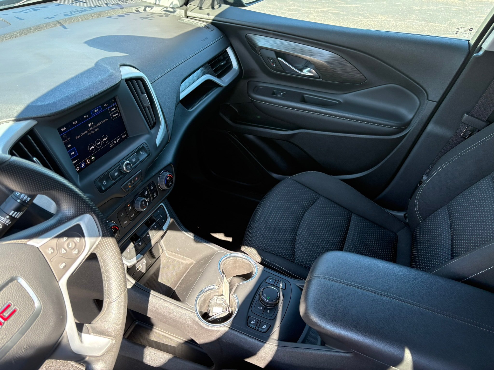 Used 2023 GMC Terrain SLE w/ Driver Convenience Package FWD image 21