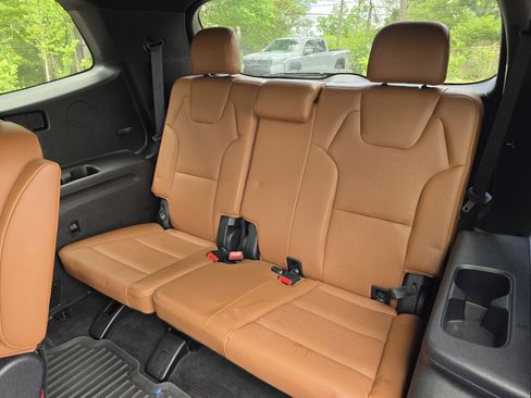 Used 2024 Kia Telluride EX X-Line AWD/4WD image 10