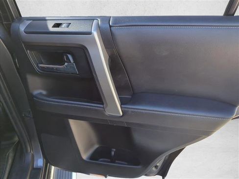 Used 2020 Toyota 4Runner Limited AWD/4WD image 27