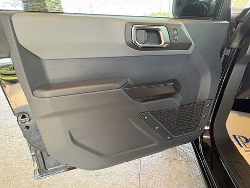 Used 2024 Ford Bronco Black Diamond AWD/4WD image 22