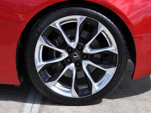 Used 2018 Lexus LC 500 Coupe w/ Performance Package image 20