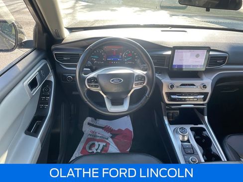Used 2023 Ford Explorer XLT w/ Equipment Group 202A image 24