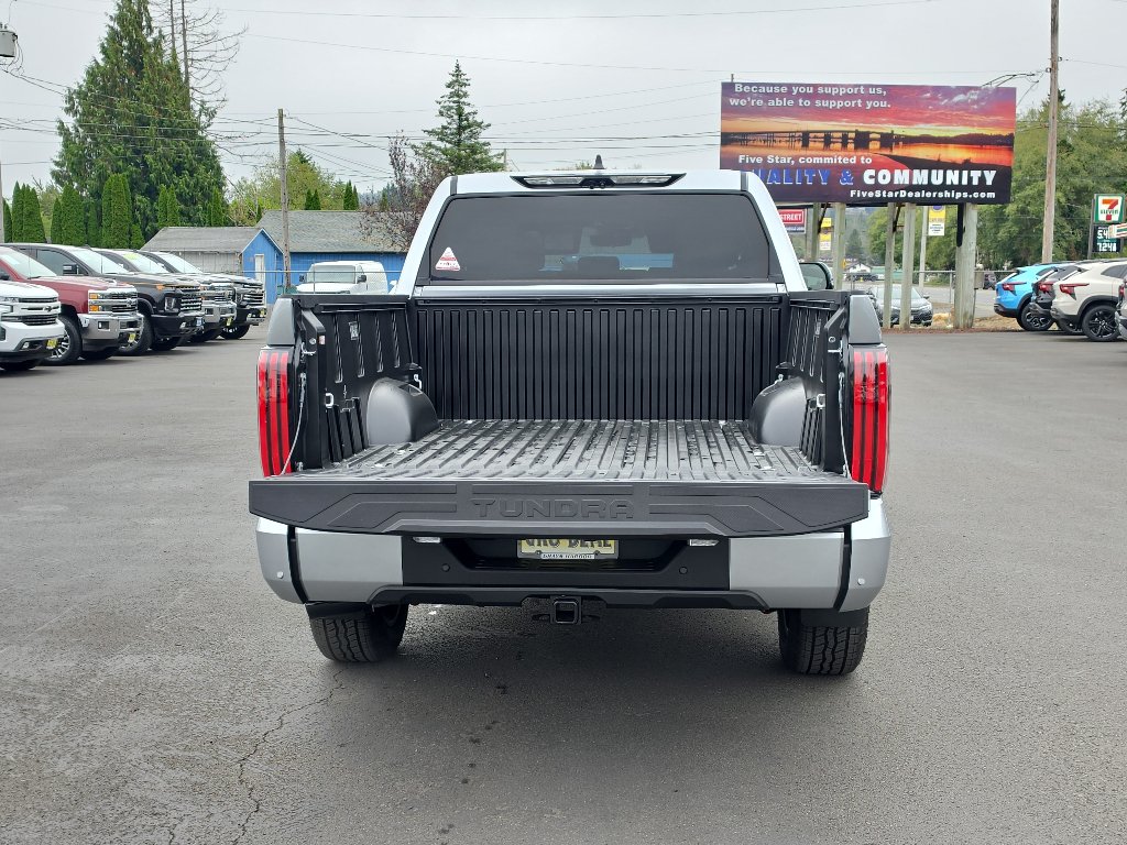 New 2026 Toyota Tundra Platinum w/ TRD Off-Road Package AWD/4WD image 9